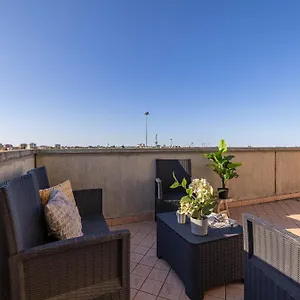 Apartment Comforthouse Luxury Wifi Netflix Prime Balcony, Ravenna