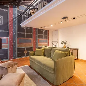 https://cute-apartment-in-trastevere.it-romehotels.com