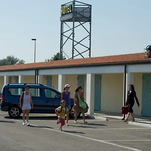 Hotel Autohotel, Rawenna